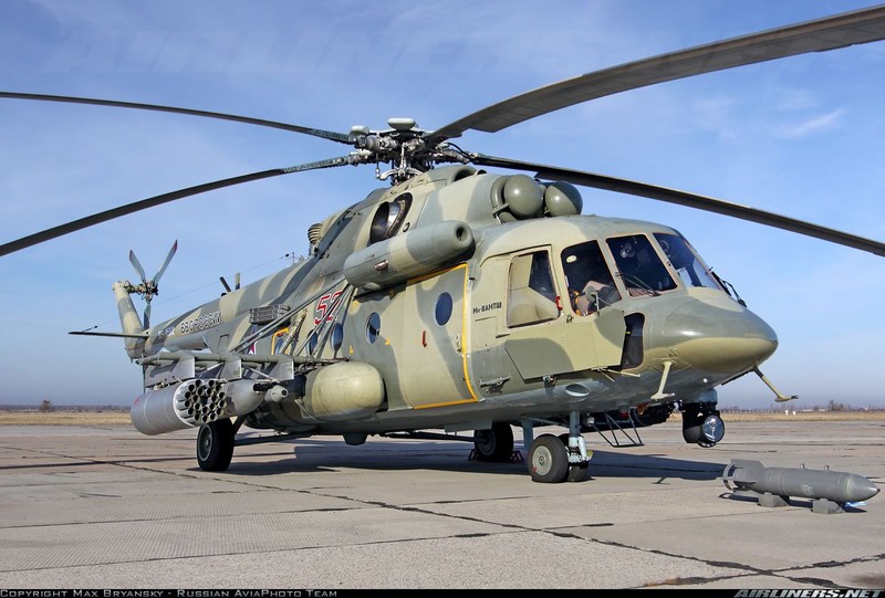 Bat ngo phien ban truc thang Mi-8 bi ban roi o Syria-Hinh-5