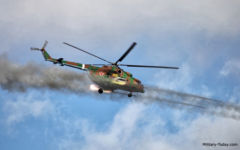 Bat ngo phien ban truc thang Mi-8 bi ban roi o Syria-Hinh-9