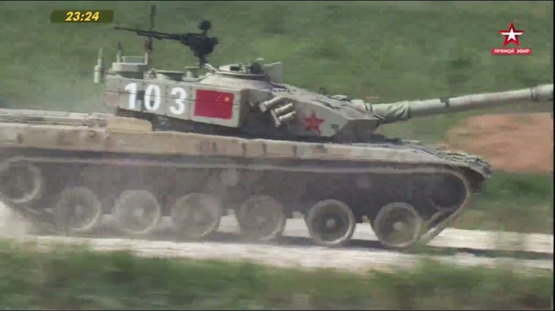 Dang long T-72B3M Nga bi Type 96B Trung Quoc cho “ngui khoi”-Hinh-11