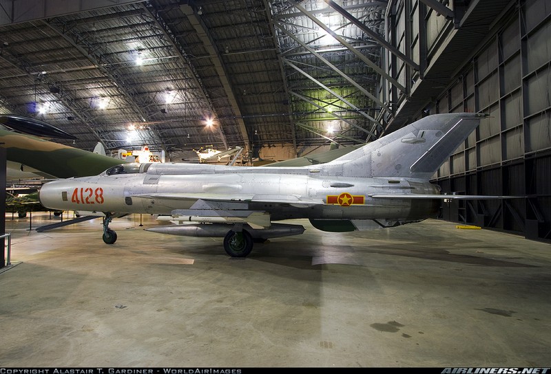Bat ngo phien ban MiG-21 dau tien cua KQND Viet Nam-Hinh-6