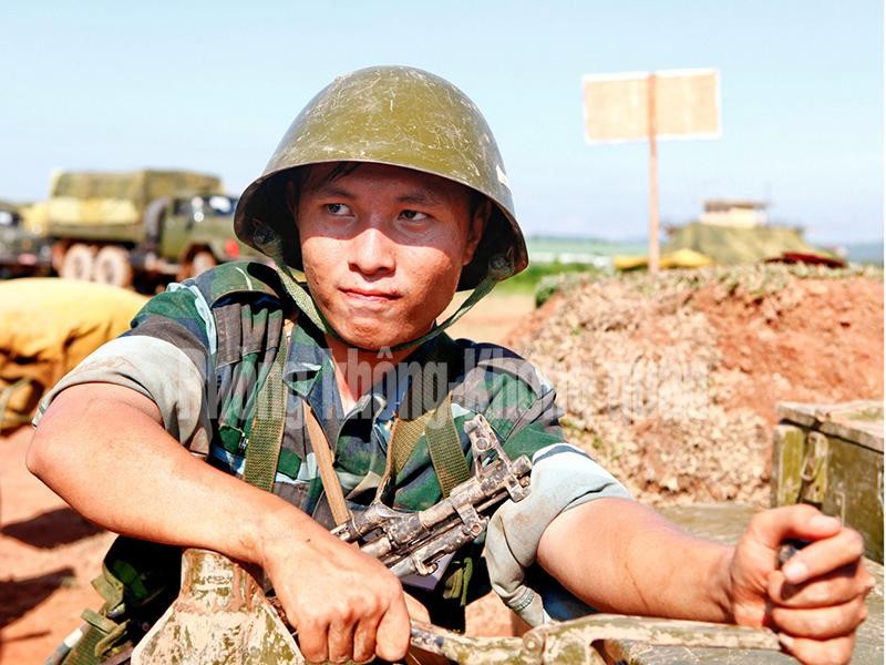 To tuong binh chung phao cao xa cua QDND Viet Nam-Hinh-4