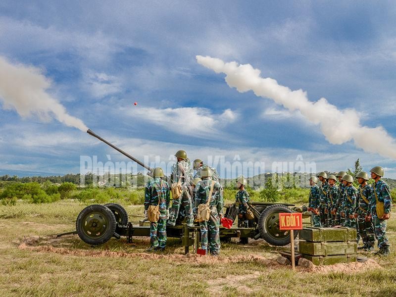 To tuong binh chung phao cao xa cua QDND Viet Nam-Hinh-5