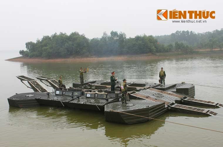 Tuong tan binh chung ma Hoang Xuan Vinh tung phuc vu-Hinh-8