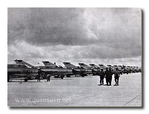 Xo-Trung cho Viet Nam bao nhieu may bay MiG trong chien tranh?