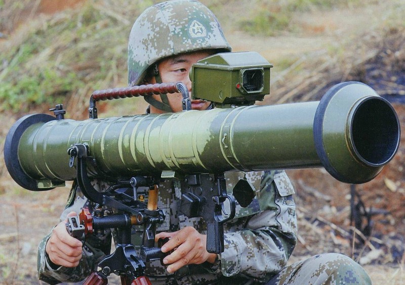That kinh: Sung chong tang PF-98 Trung Quoc manh hon RPG-29 Nga-Hinh-2