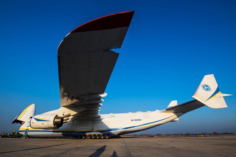 Trung Quoc so huu may bay van tai An-225: Vo cung nguy hiem-Hinh-9