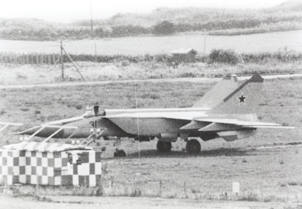 Tiem kich MiG-25: “Qua lua” vi dai cua Lien Xo-Hinh-5