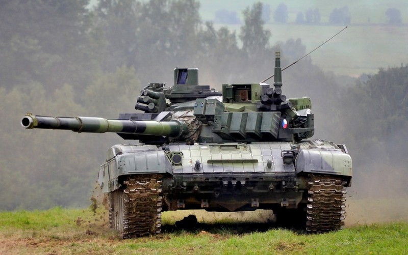 Czech ban xe tang T-72M4 cu, Viet Nam nen mua ngay?-Hinh-2