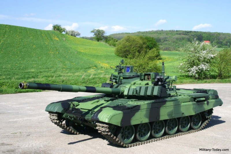 Czech ban xe tang T-72M4 cu, Viet Nam nen mua ngay?-Hinh-6
