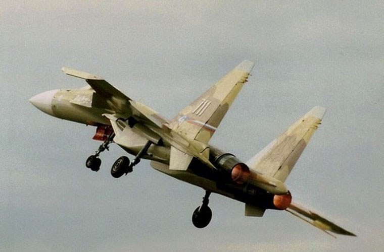 Kinh di: “Ke huy diet” Su-37 sap duoc Nga hoi sinh-Hinh-8