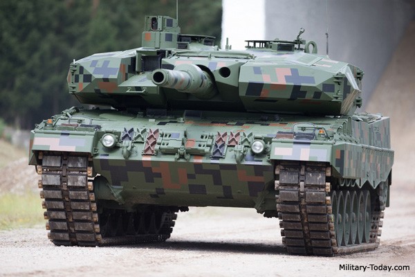 Xe tang Leopard 2PL co giup Ba Lan cu noi Armata Nga?-Hinh-10