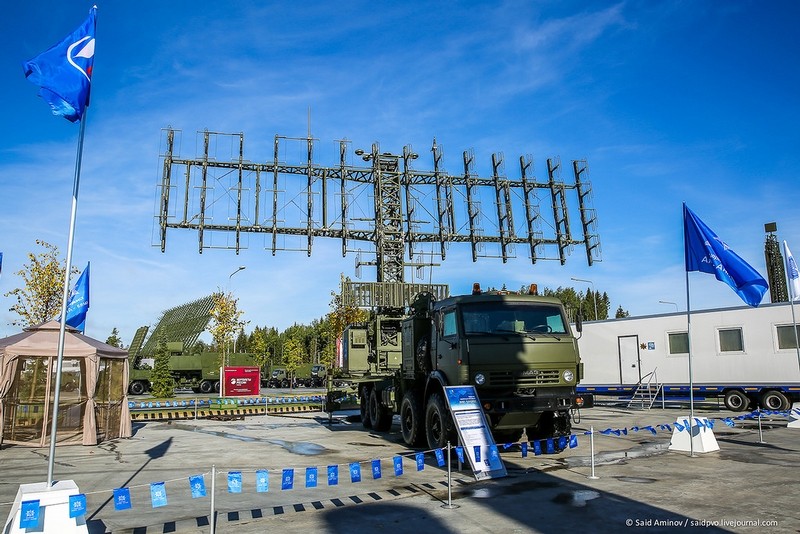 Chiem nguong loat radar-ten lua Nga chao hang Viet Nam, the gioi-Hinh-5