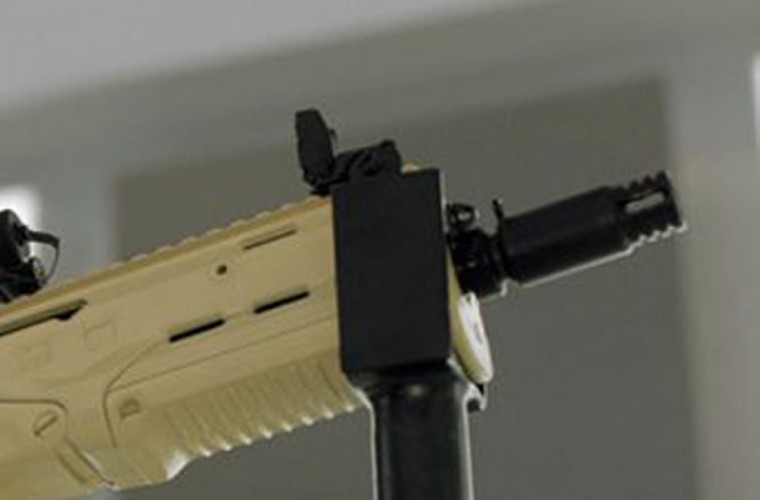 Sung truong Kalashnikov MA: “Ke ke thua” xuat sac AKS-74U-Hinh-8