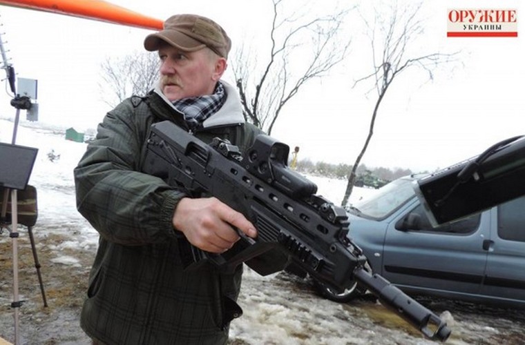 Ukraine tham vong thay the AK-74M bang sung truong Malyuk-Hinh-10