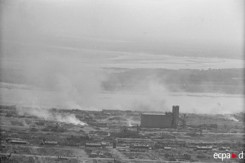 Loat anh kinh hoang mat tran Stalingrad nam 1942-1943-Hinh-6