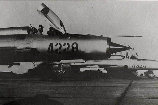 Bat ngo: Viet Nam hien ke giup Nga hoan thien MiG-21