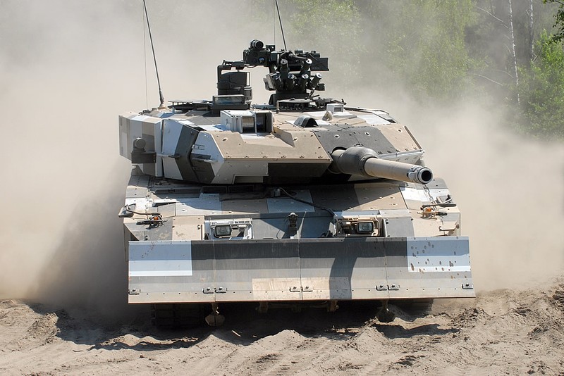 Sieu tang Duc Leopard 2A7+ lan dau tien toi dat Trung Dong-Hinh-5
