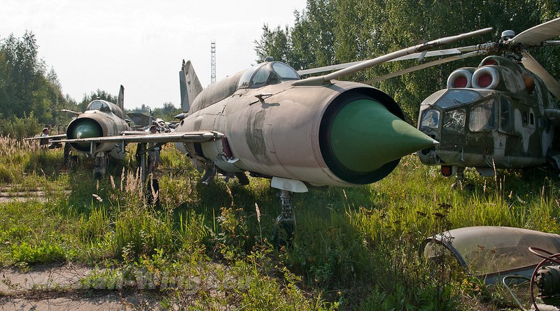 Dau long dan tiem kich MiG hoen ri gan Moscow-Hinh-6