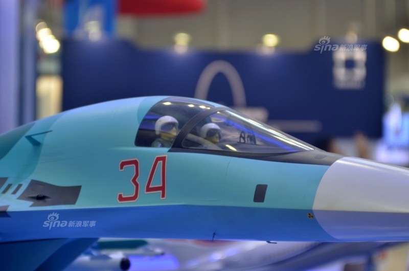 Lo dien hinh dang may bay tiem kich-bom Su-32-Hinh-4