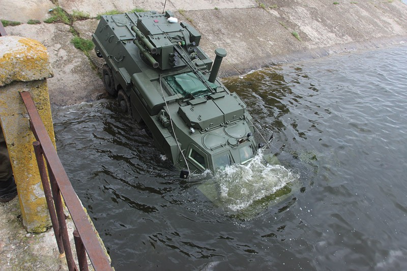 Ukraine cau mong Indonesia dong y che tao xe boc thep BTR-4-Hinh-8