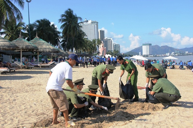 An tuong hoc vien truong Si quan Khong quan don rac bai bien-Hinh-5