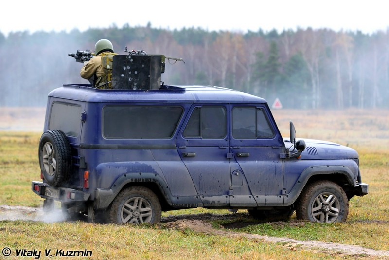 Bat ngo: Nga tung o to UAZ Patriot gan sung sang Syria-Hinh-3