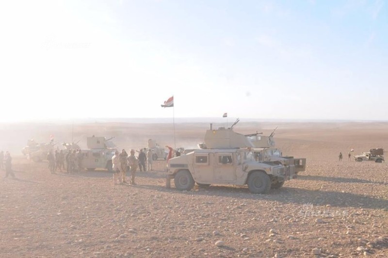 Muc kich tang, phao Quan doi Iraq xa mua dan vao Mosul-Hinh-11