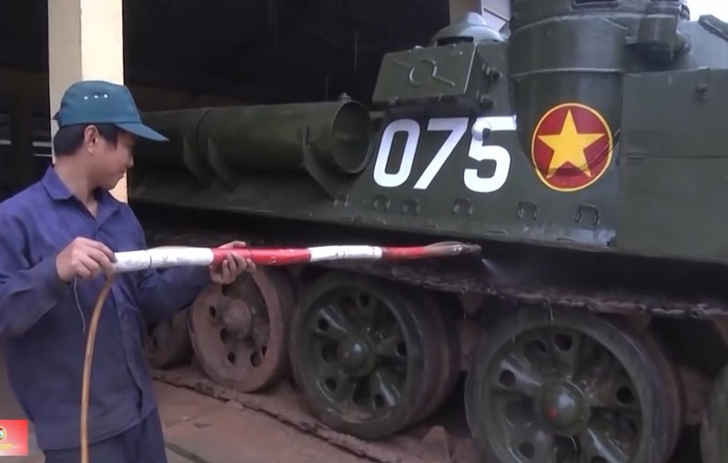 Man nhan dan phao tu hanh SU-100 moi cung cua Viet Nam-Hinh-5