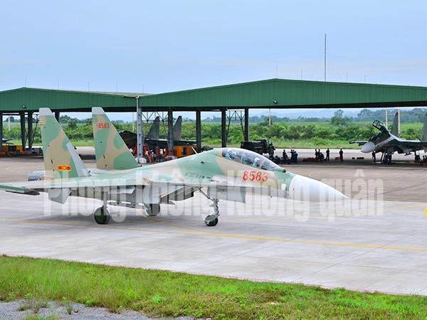 Tuyet hao: Viet Nam nghien cuu che tao linh kien Su-27/30-Hinh-14