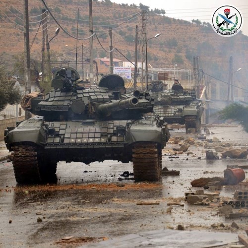 Nga vien tro them 37 xe tang T-90 cho Syria?-Hinh-2