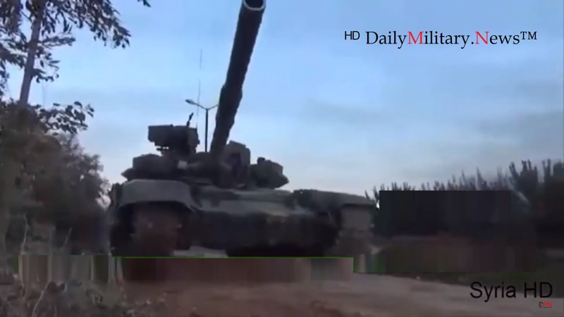 Nga vien tro them 37 xe tang T-90 cho Syria?-Hinh-5