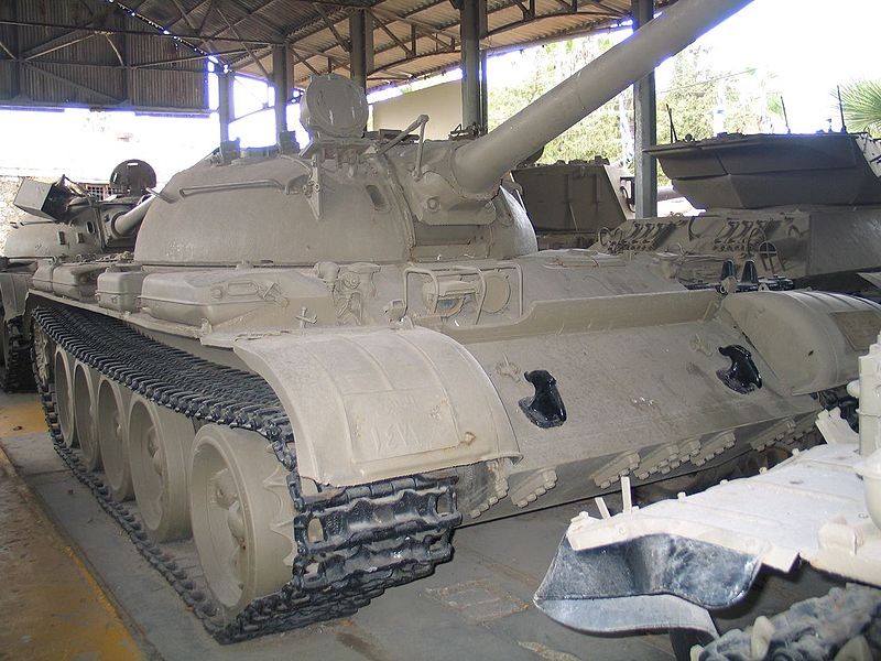Kinh ngac tot do phien ban xe tang T-54/55 cua Israel-Hinh-4