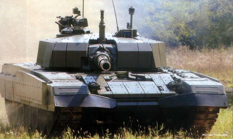 Bat ngo phien ban “do” tang T-72 “khung” nhat the gioi-Hinh-10