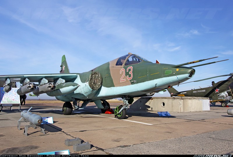 Tuong tan so may bay Su-25 moi duoc tang cuong den Syria-Hinh-5