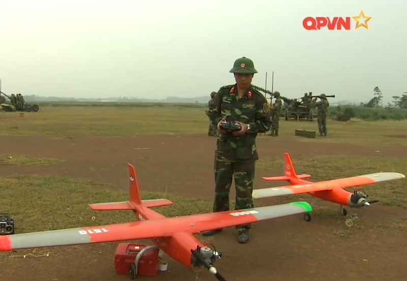 Tu hao UAV M96D do Viet Nam san xuat