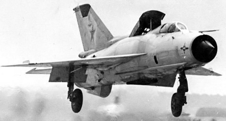 Khong the tin noi phien ban MiG-21 ha canh nhu…truc thang-Hinh-9