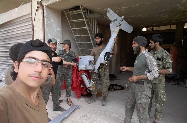 Mo xe UAV Nga vua bi phien quan ban ha o Syria-Hinh-3