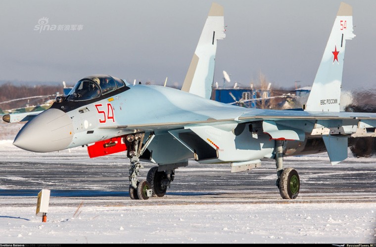 Bi an hinh anh tiem kich Su-35 cua KQ Trung Quoc-Hinh-6