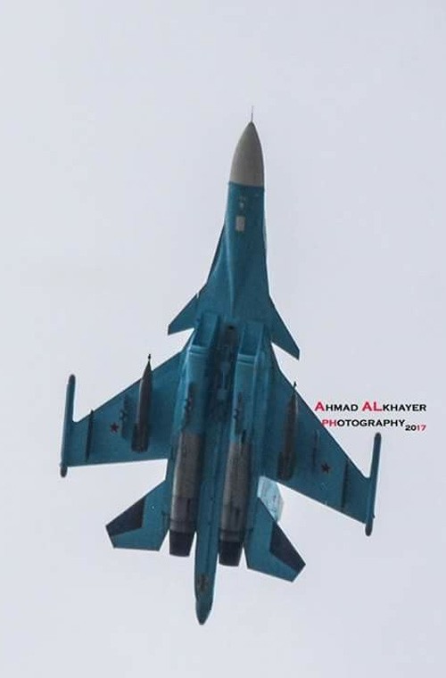 Loat anh dan may bay “khung” Nga do nguoi Syria chup-Hinh-3