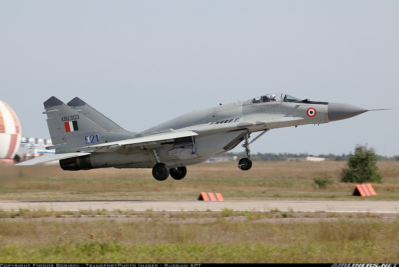 Bat ngo khach hang muon mua lai MiG-29 cua Malaysia-Hinh-11