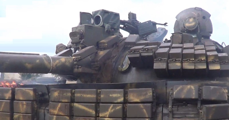 Bi TOW tan cong, xe tang T-55 Syria nhan ket cuc tham-Hinh-10