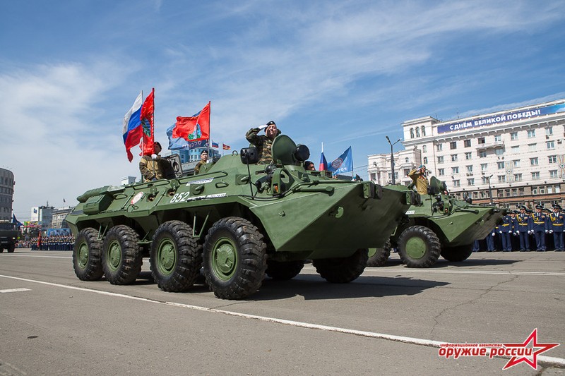 “Quai thu” SU-152 bat ngo tai xuat trong duyet binh o Nga-Hinh-15