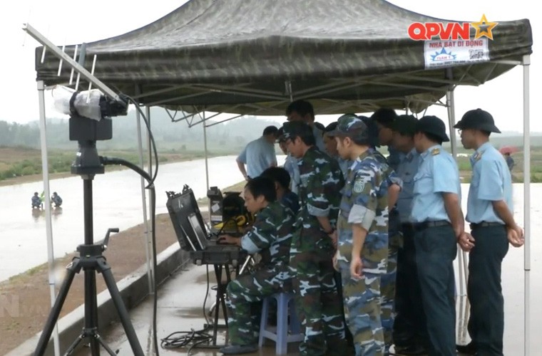 Than phuc qua may bay phan luc UAV-03 cua Viet Nam-Hinh-14