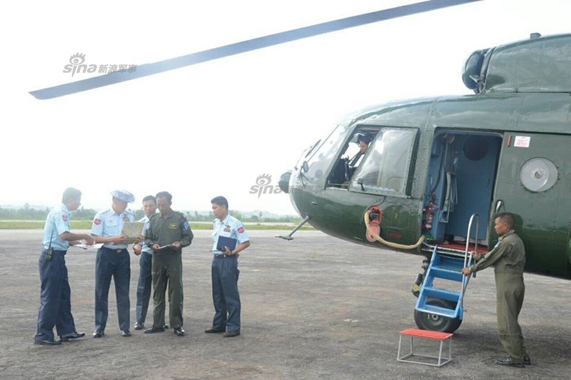 Quan doi Myanmar tung ca tau ten lua tim may bay Y-8