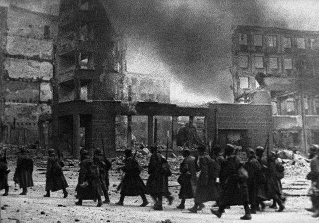 Khoc liet khung khiep ben trong mat tran Stalingrad (2)-Hinh-2