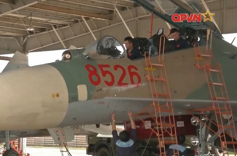 Tiem kich Su-27 Viet Nam dai tu dat chat luong cao