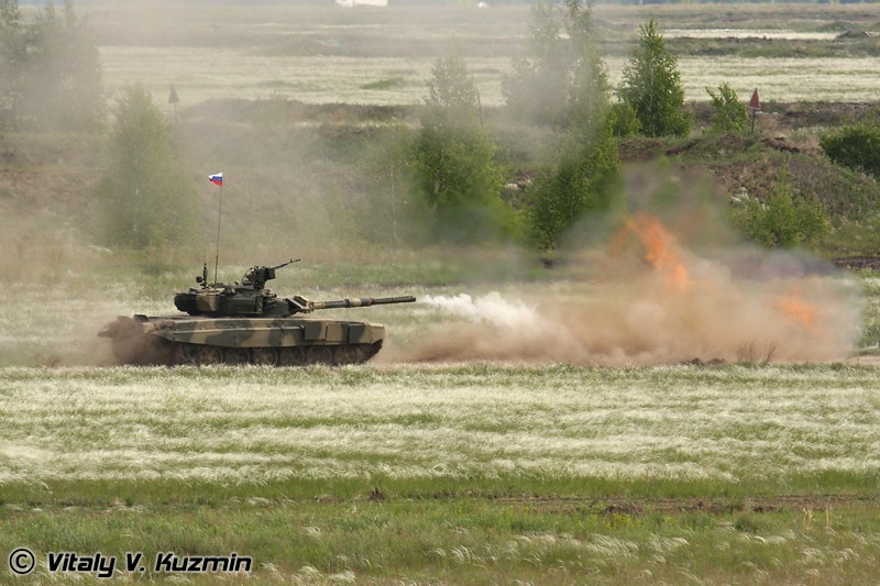Hoa luc xe tang T-90S Viet Nam: Xa, chinh xac, diet gon-Hinh-10