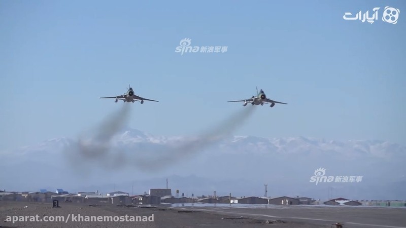 Iran bi mat hoi sinh “doi canh ma thuat” Su-22 lam gi?-Hinh-9