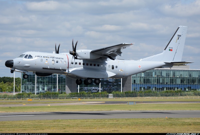 &quot;Sat thu san ngam&quot; C-295MPA toi Ha Noi, Viet Nam co mua?-Hinh-10