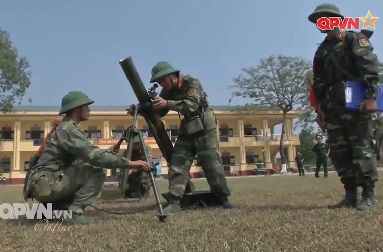 Xuat sac: Viet Nam san xuat sung coi 100mm cho toan quan-Hinh-2